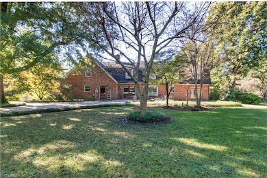 146 Chantilly Ln, Statesville, NC 28625 - photo 2