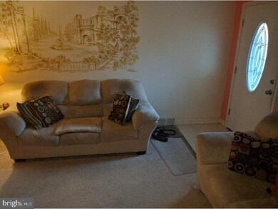 6 Clarendon Dr, Darby, PA 19023 - photo 5