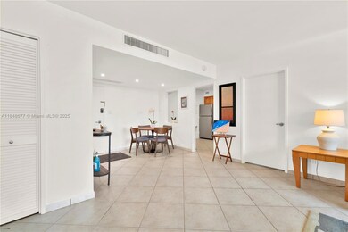 Seacoast unit 1110, Miami Beach, FL 33140 - photo 7
