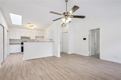 4263 Parkview Ct, Stone Mountain, GA 30083 - photo 6