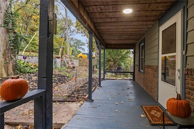 11534 Gill St, Sugar Creek, MO 64054 - photo 5