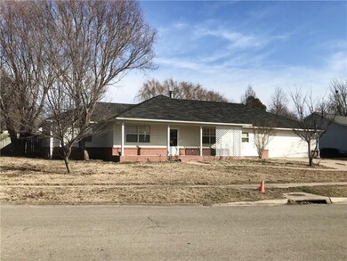 510 Westwood Ave, Prairie Grove, AR 72753 - photo 2