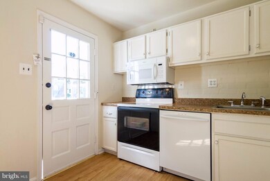 6001 Ticonderoga Ct, Burke, VA 22015 - photo 6