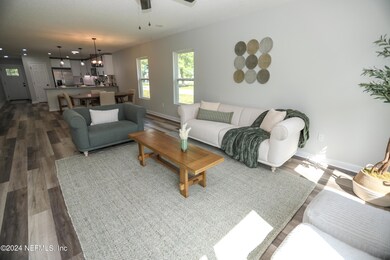 1243 Pangola Dr, Jacksonville, FL 32205 - photo 7