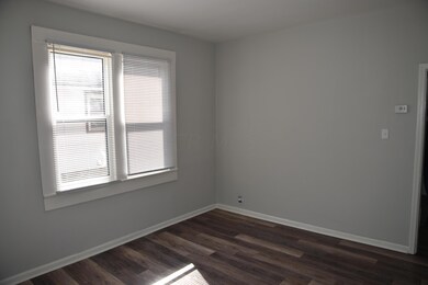 768 S 17th (10)