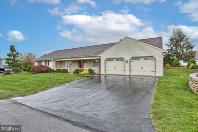 473 Glen Mar Ave, New Holland, PA 17557 - photo 2