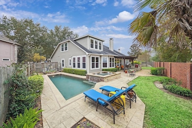 8543 Evening Light Dr, Sugar Land, TX 77479 - photo 2