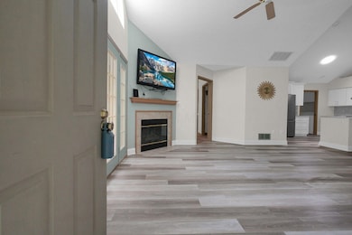 4-web-or-mls-3712-e-links-cir