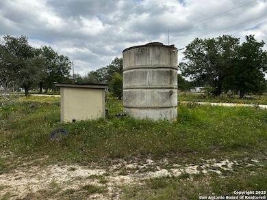 145 Highland Rd, Poteet, TX 78065 - photo 2