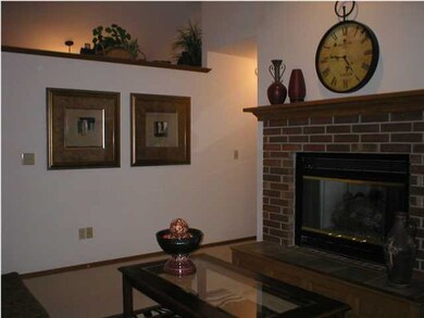 Living Room- Vaulted Ceiling, Ceiling Fan