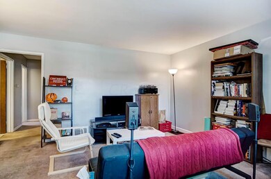 LIVING ROOM 2