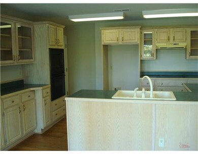 15768 Buffalo Ln, Lowell, AR 72745 - photo 5