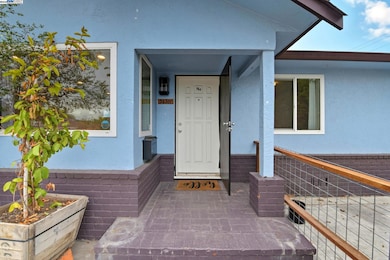 36701 Olive St, Newark, CA 94560 - photo 3