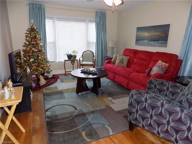 Living Rm