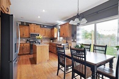 439 Spring Branch Dr, Raymore, MO 64083 - photo 6