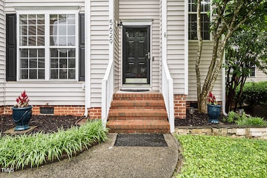 5629 Yates Garden Ln-12