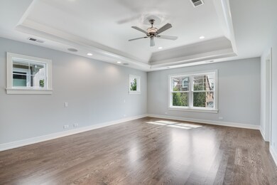 718 S Hawthorne Ave, Elmhurst, IL 60126 - photo 6