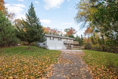 E516 Rustad Rd, Iola, WI 54945 - photo 2