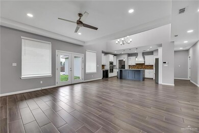 1603 W Saint Claire Ave, Edinburg, TX 78539 - photo 4