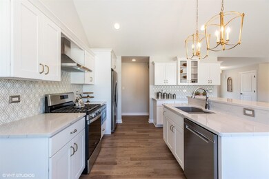 1018 Oak Grove Ct, Crown Point, IN 46307 - photo 6