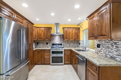 14040 N Newcastle Dr unit 15C, Sun City, AZ 85351 - photo 3