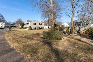19 Appleton Rd, Wakefield, MA 01880 - photo 3