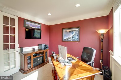 5938 Hunter Crest Rd, Woodbridge, VA 22193 - photo 5