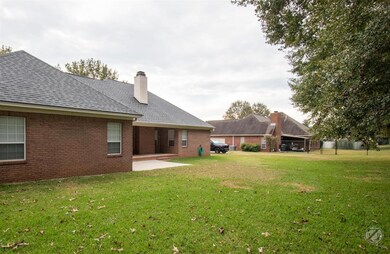 219 Twelve Oaks Dr, Warner Robins, GA 31088 - photo 6