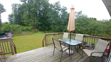 3027 Thorndike St, Palmer, MA 01069 - photo 2