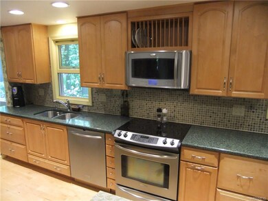 Gourmet Kitchen.