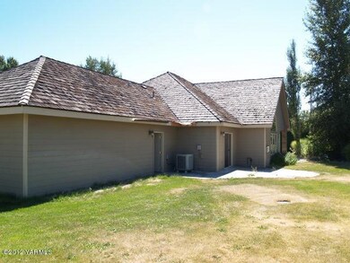 Rear of Garage