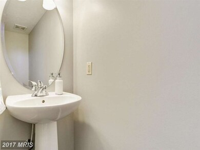 1166 Balsam Cir, Sykesville, MD 21784 - photo 4