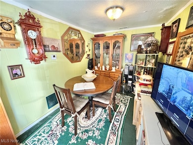 1693 Elfleda St, Lorain, OH 44055 - photo 4