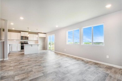 1-STG135-i2280-Great Room1