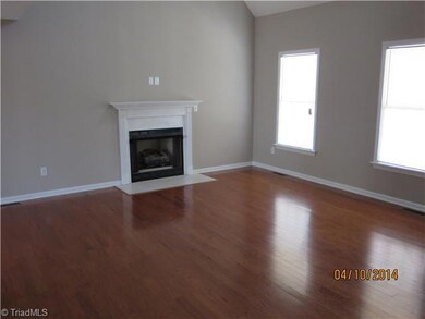 2494 Linnie Ct, Asheboro, NC 27205 - photo 2