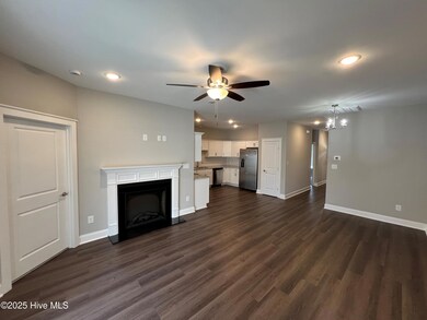 1901 Fox Creek Way unit 1, Greenville, NC 27858 - photo 4