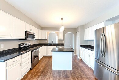 Kitchen 5