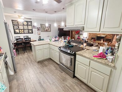 Kitchen 2