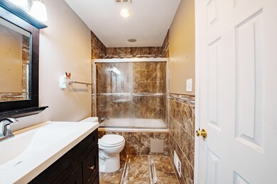 17120 Magnolia Dr, Hazel Crest, IL 60429 - photo 7