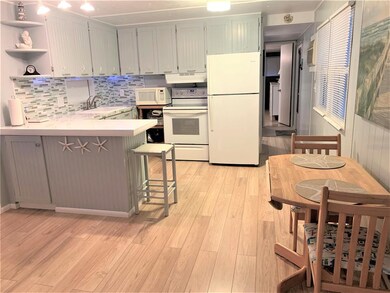 2000 E Bay Dr unit 166, Largo, FL 33771 - photo 5