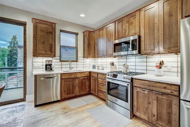 1070 Blue River Pkwy unit 302, Silverthorne, CO 80498 - photo 5