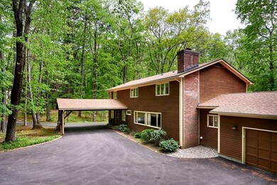 64 Cushman Rd, Amherst, MA 01002 - photo 2