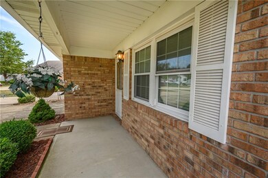 516 Ina Cir, Franklin, IN 46131 - photo 3