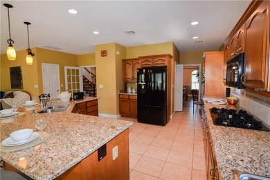 Large Kitchen with Breakfast Bar
