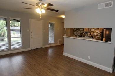 6509 Berkman Dr unit 114, Austin, TX 78723 - photo 2