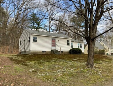 208 N Silver Ln, Sunderland, MA 01375 - photo 3