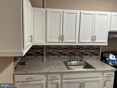 330 N Front St, Reading, PA 19601 - photo 4