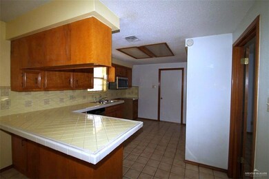1115 Stone St, Weslaco, TX 78596 - photo 5