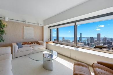 175 E Delaware Place unit 7910, Chicago, IL 60611 - photo 4