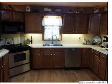 41 Merritt Ave, South Amboy, NJ 08879 - photo 5